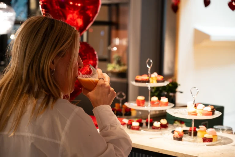 Instagram post from smoothie.break. This post is in position 3.